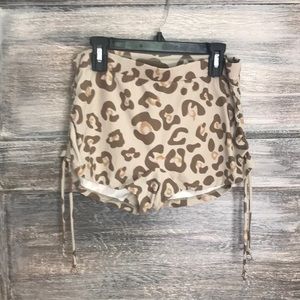 Liquido athletic shorts